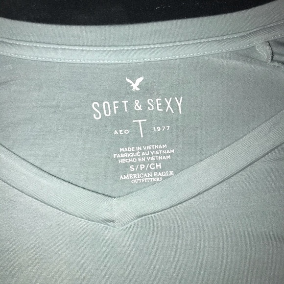 American Eagle Shirt! - Picture 2 of 2